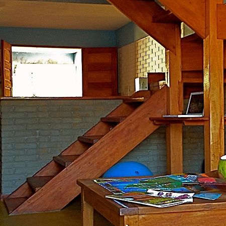 Casa Blanka 2010 - Eco Surf Guest House Итакаре Экстерьер фото
