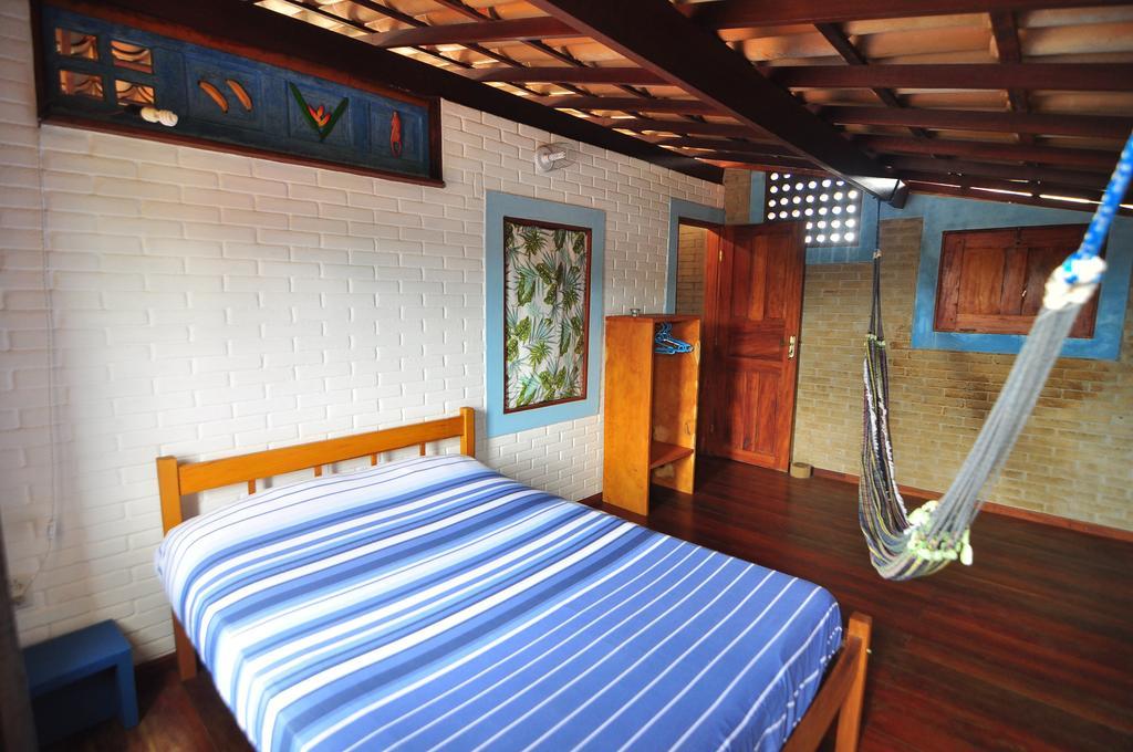 Casa Blanka 2010 - Eco Surf Guest House Итакаре Экстерьер фото