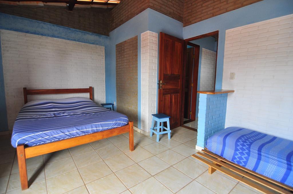 Casa Blanka 2010 - Eco Surf Guest House Итакаре Номер фото