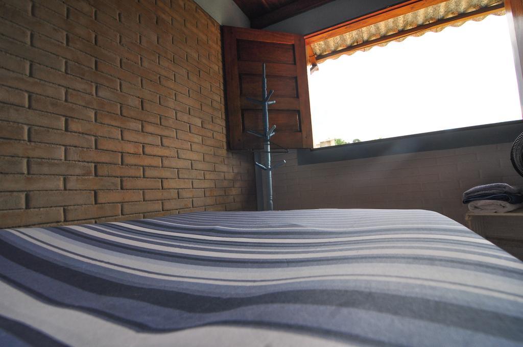 Casa Blanka 2010 - Eco Surf Guest House Итакаре Номер фото
