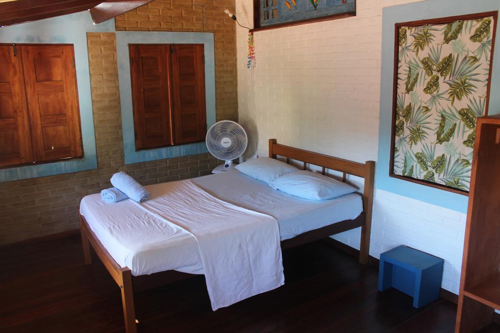 Casa Blanka 2010 - Eco Surf Guest House Итакаре Экстерьер фото